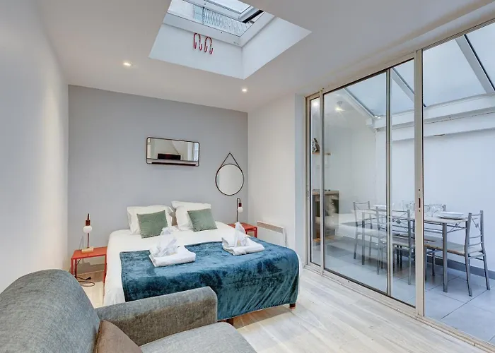 244 Suite Saint Dominique - Superb Apartment