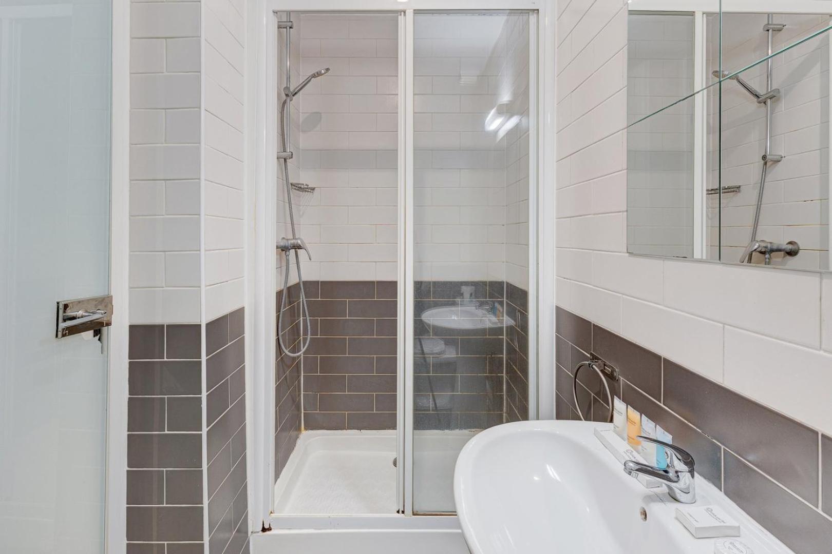 244 Saint Dominique - Superb * París